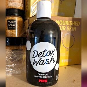 Victoria’s Secret PINK Detox Purifying Charcoal Body Wash 12 fl oz...